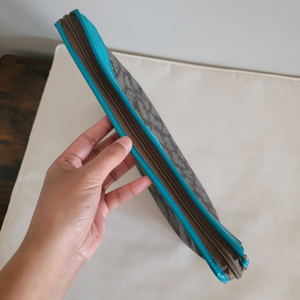 SALE🎉 Authentic YSL vintage clutch Bag - Picture 8 of 16